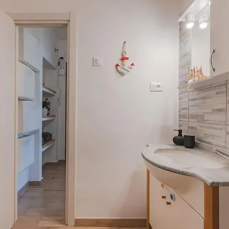 Daire Fibra & Netflix - Largo Barriera Elegant *